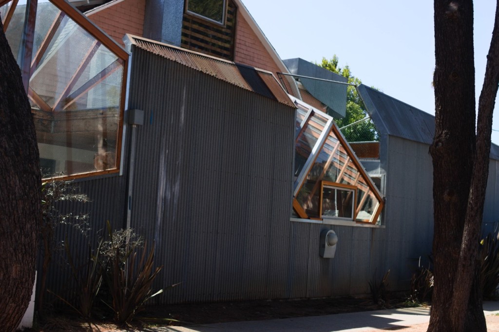 Contemporary metal-clad building